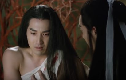 Eternal Love Episode 19 Ye Hua terluka oleh Pedang Eternal Love Episode 19 Ye Hua terluka oleh Pedang