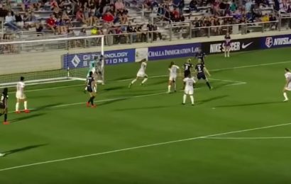 Hal menarik dari Sepakbola Wanita di Amerika Serikat Hal menarik dari Sepakbola Wanita di Amerika Serikat